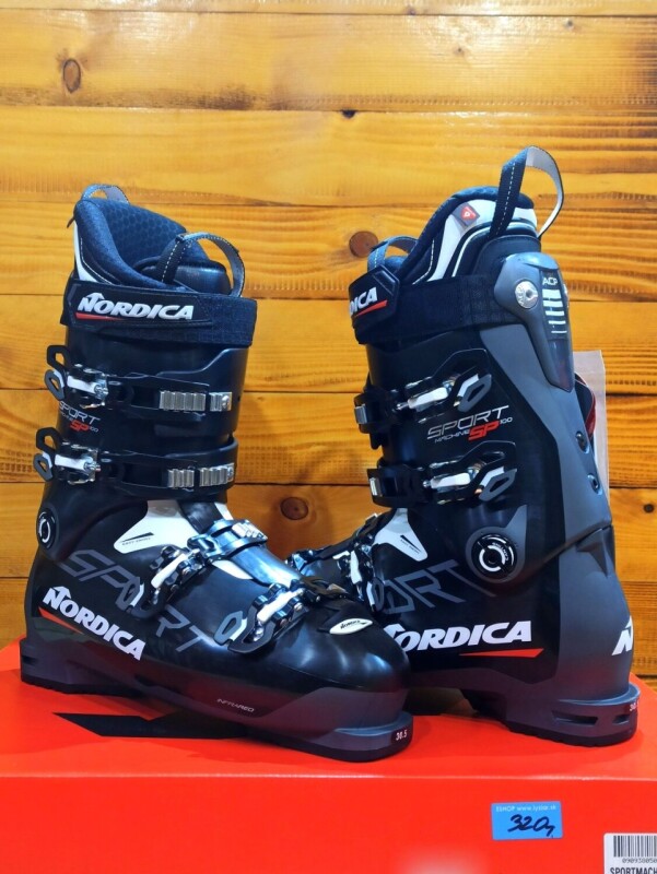 LYŽIARKY NORDICA SPORTMACHINE SP 100 BLACK 30MP ---MODEL 2023---